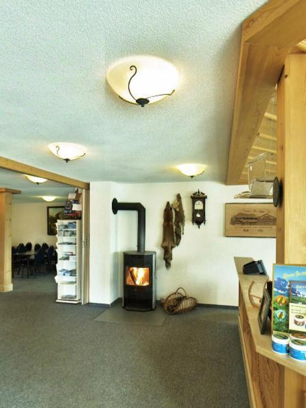 Chemihuttli Hotel Axalp Buitenkant foto